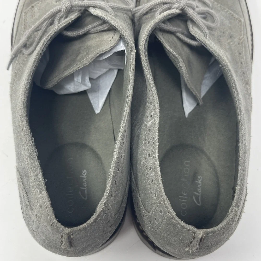 Clarks preowned good
